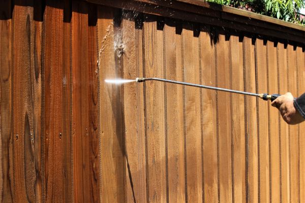 Fence Cleaning in Cherry Hill