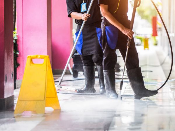 Commercial Power Washing Service